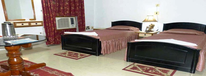 2350/Hotel Avenue Club - Kolkata 05.jpg